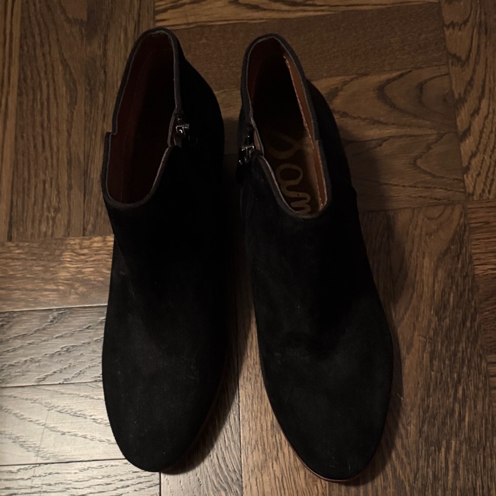 Sam Edelman Black Suede Ankle Boots 8.5W